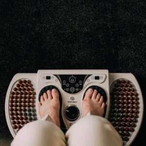 E5 NDT foot massager. Reflexology therapy, low frequency therapy, accupressure therapy, thermal therapy device.